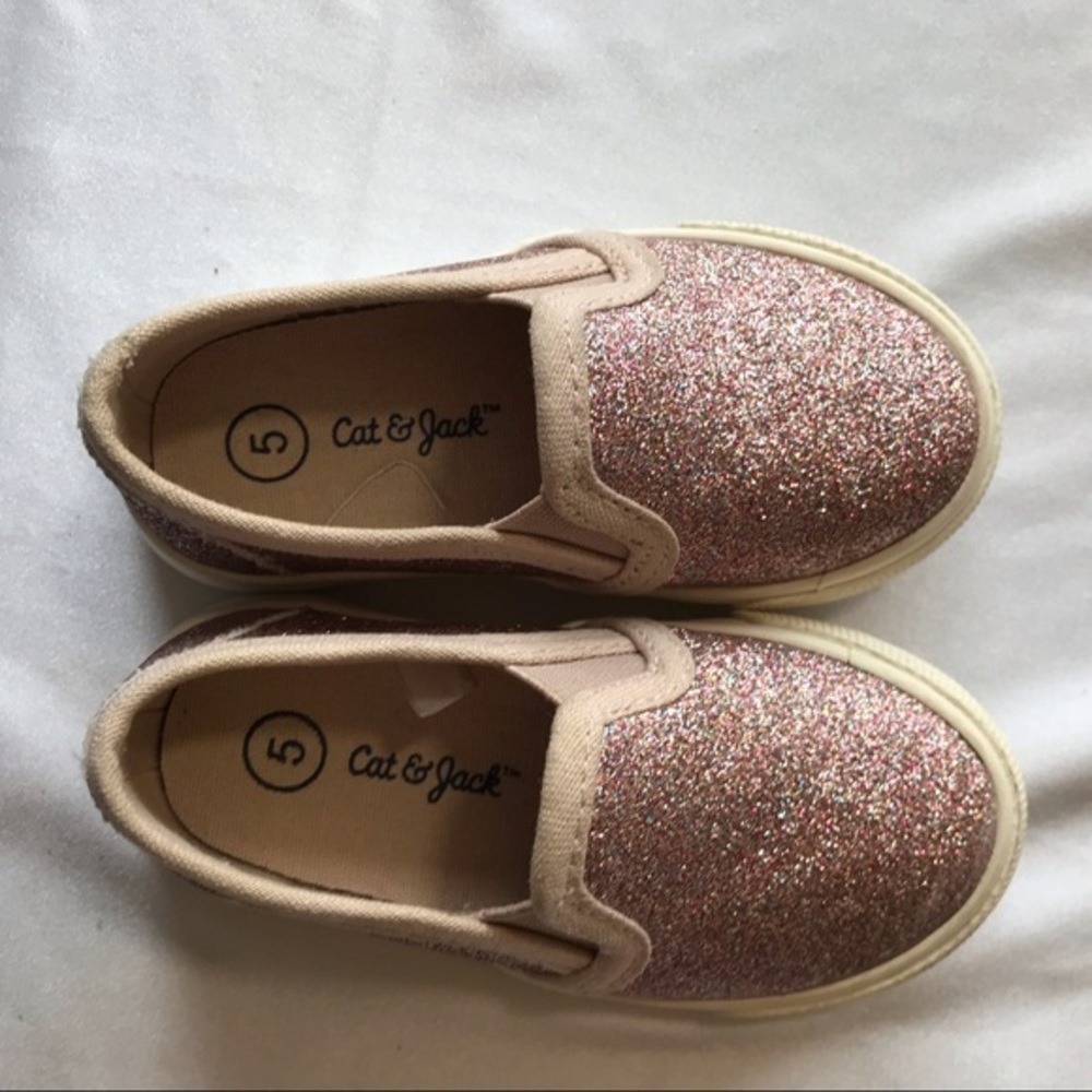 Cat & Jack Slip-On Girls Sneaker Shoes-Size 5 - Picture 2 of 4